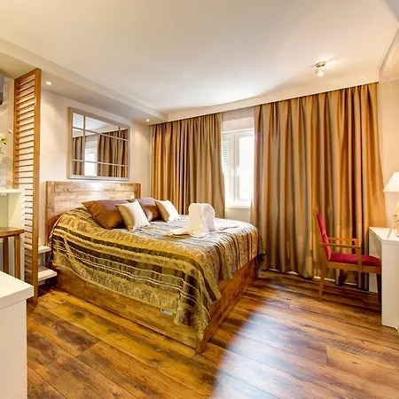 Luxury Yasmine Apartment *