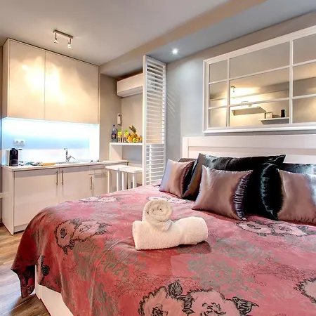 Luxury Yasmine Lejlighed *