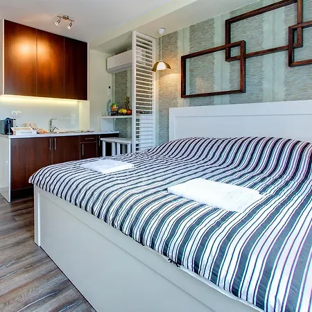 Luxury Yasmine Apartment *